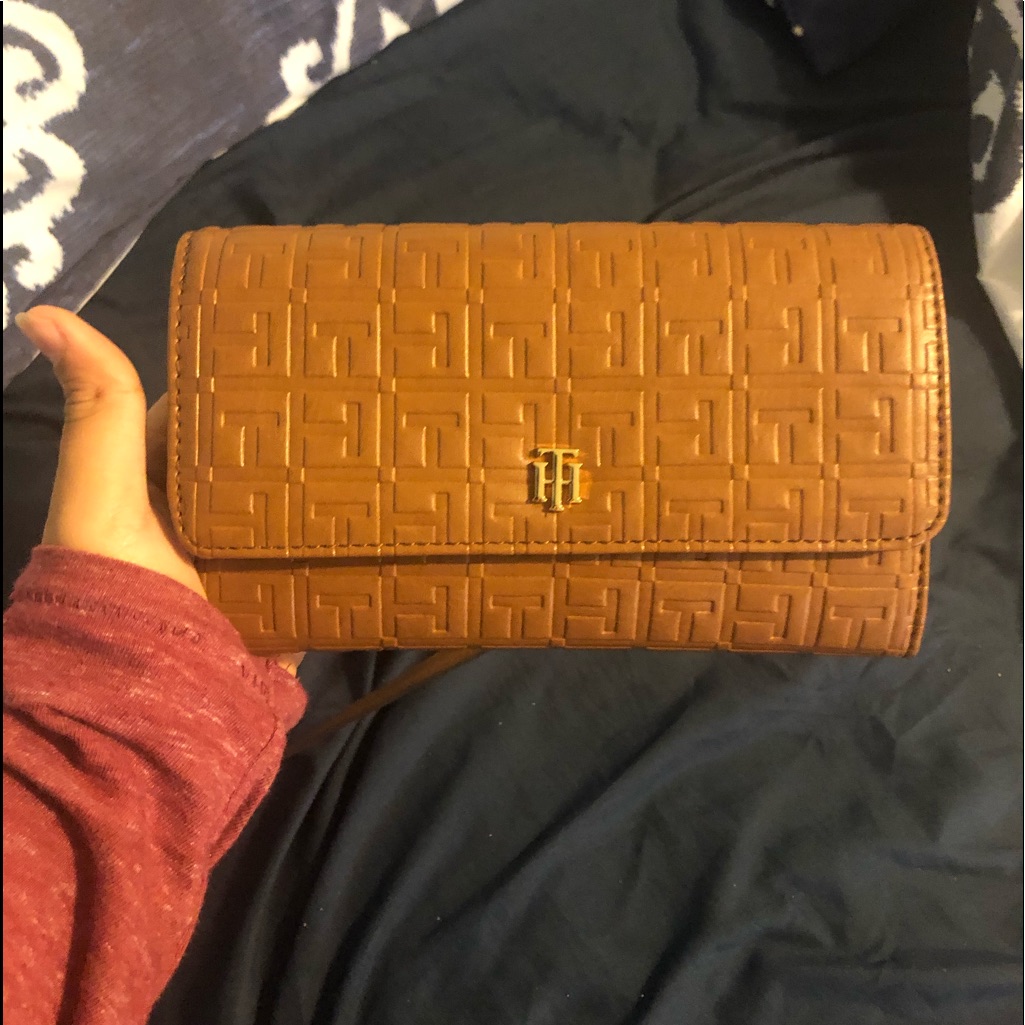 Brand New Tommy Hilfiger Bag